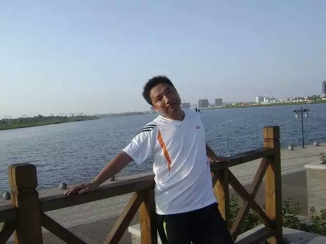 才乡痴情的第二张照片--西安相亲服务中心