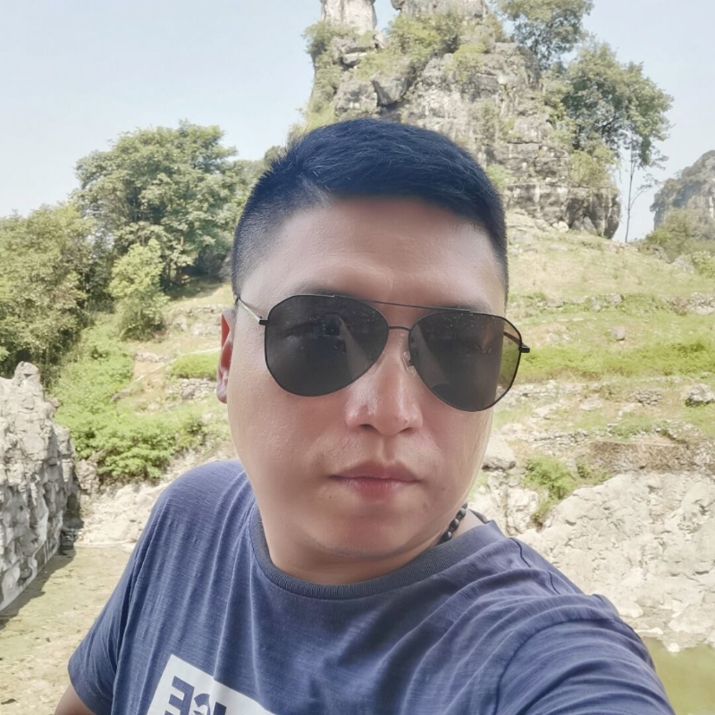 葡萄的第一张照片--西安相亲服务中心