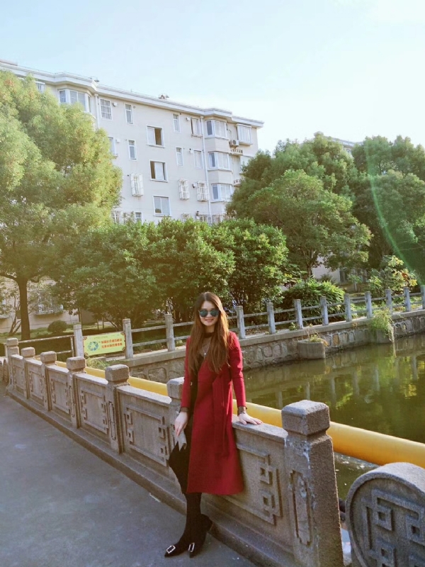 yaya的第一张照片--西安相亲服务中心