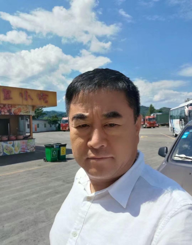 从此不再孤独的第一张照片--西安相亲服务中心