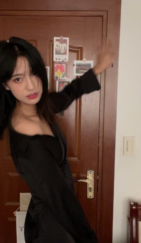 李美嘉的第三张照片--西安相亲服务中心