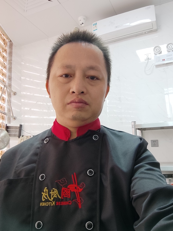 圆梦的第三张照片--西安相亲服务中心