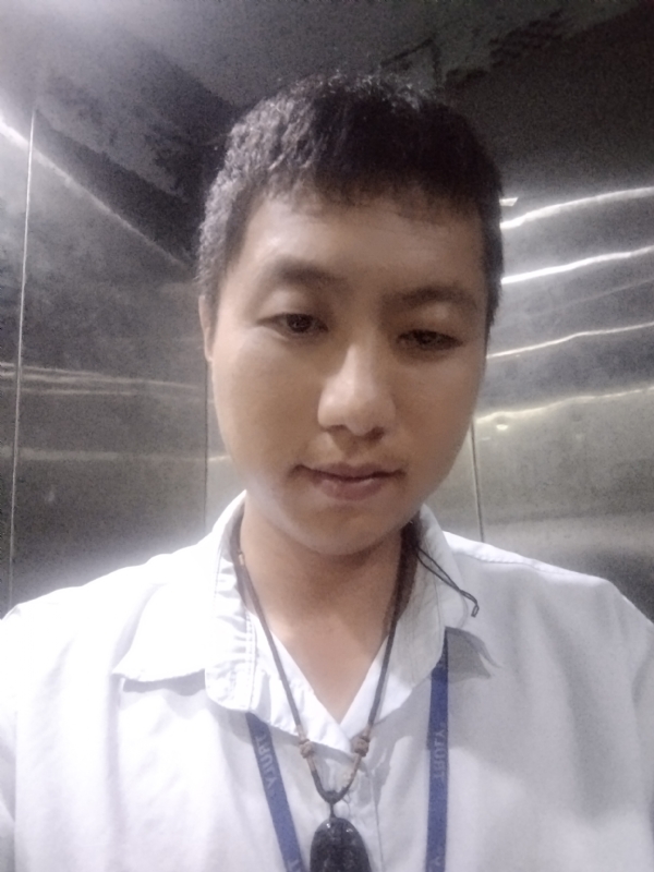 黄伟杰的第一张照片--西安相亲服务中心