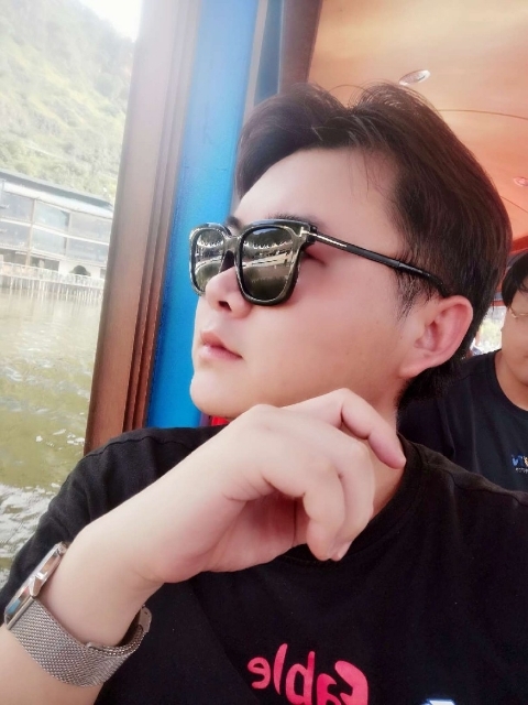 曲生的第二张照片--西安相亲服务中心