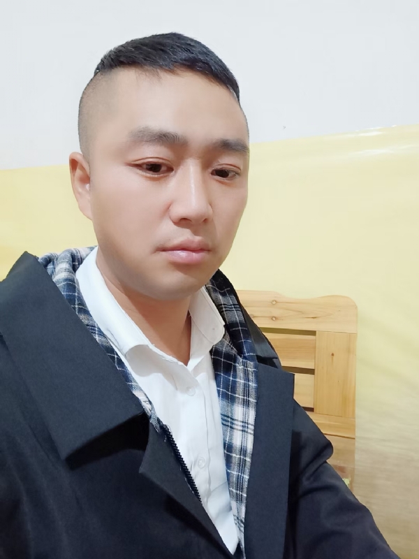 小天的第一张照片--西安相亲服务中心