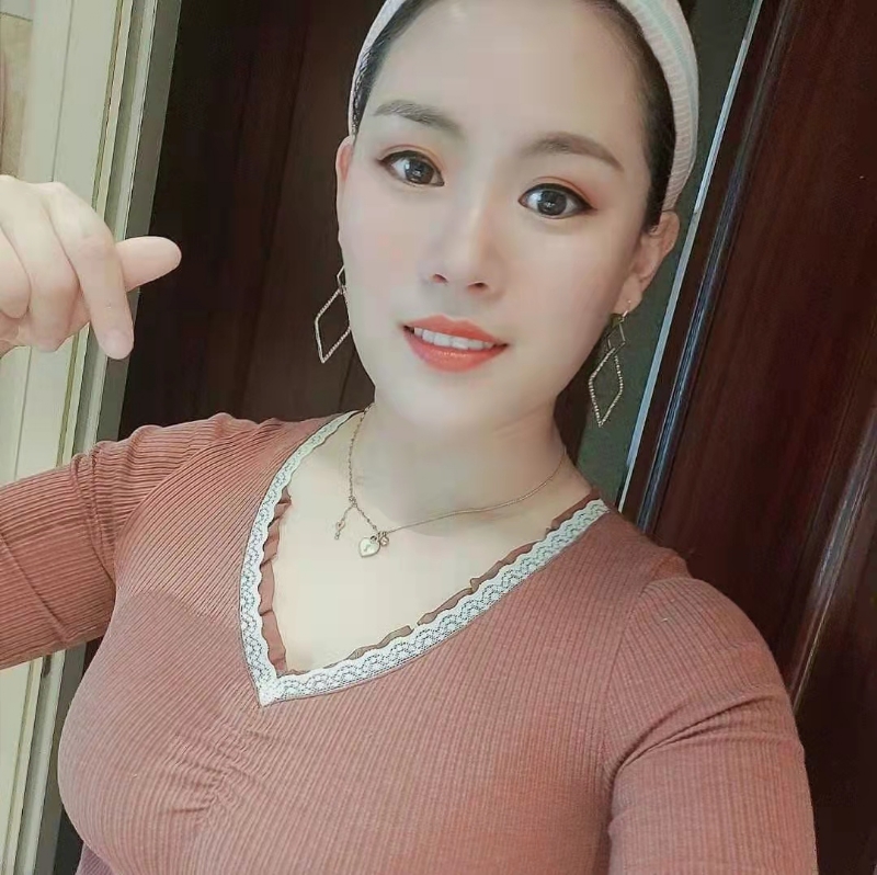 蜜&糖的第一张照片--西安相亲服务中心