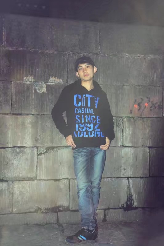 黄渊军的第一张照片--西安相亲服务中心