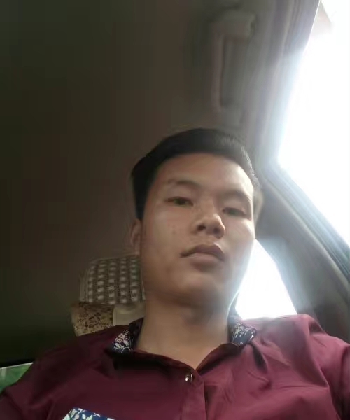 单亲爸爸的第一张照片--西安相亲服务中心