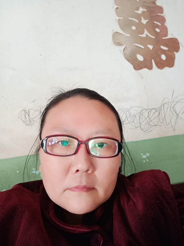 苦乐的第一张照片--西安相亲服务中心