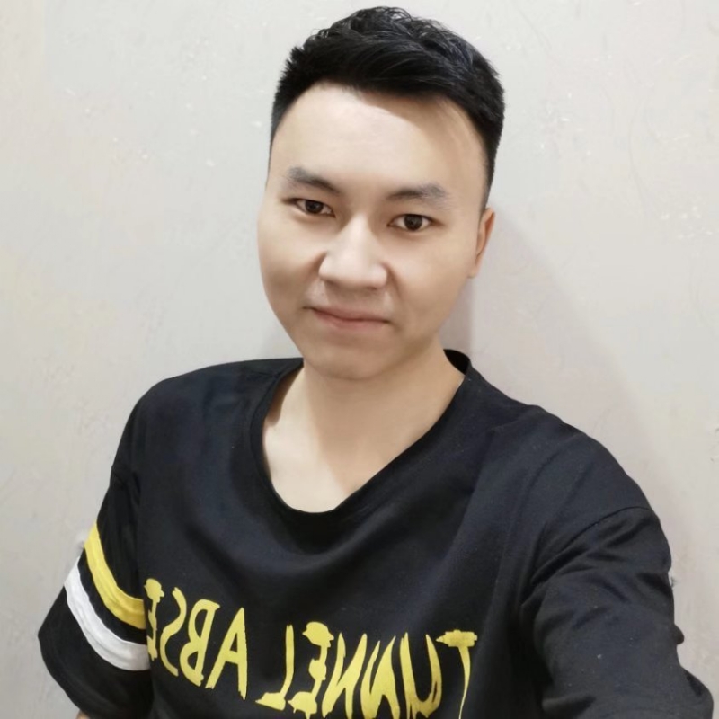 大男孩的第一张照片--西安相亲服务中心