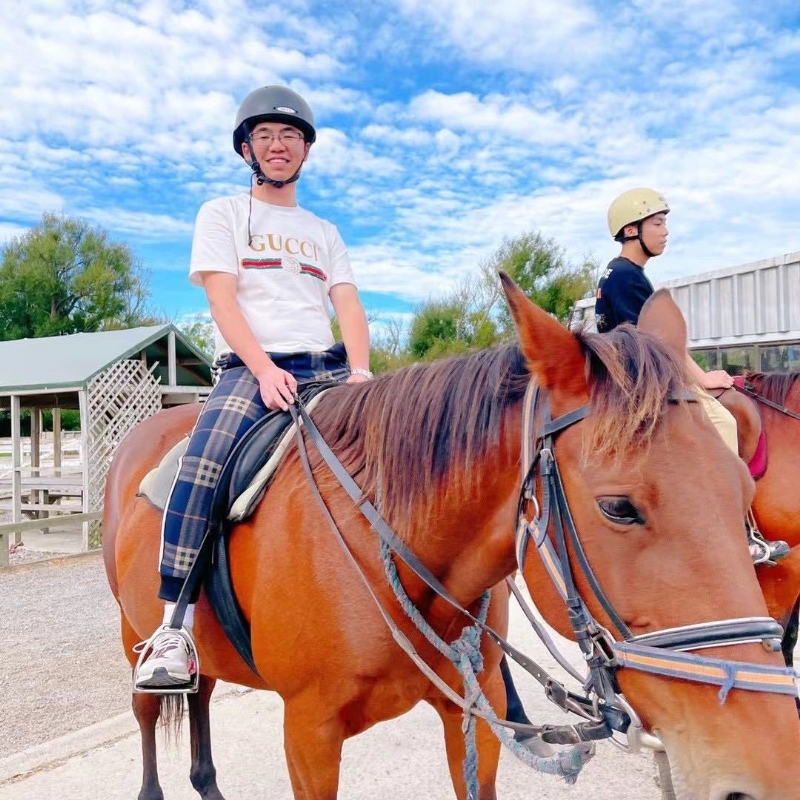 Jacob的第一张照片--西安相亲服务中心