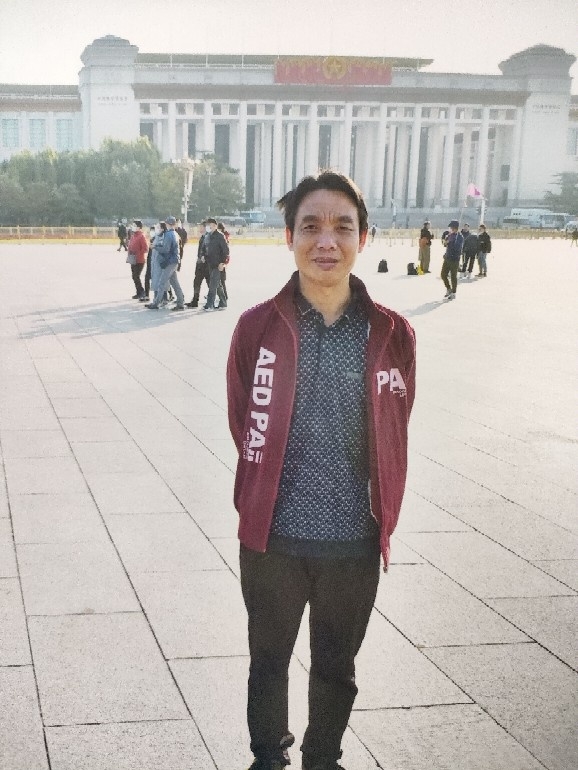 征婚脱单的第一张照片--西安相亲服务中心