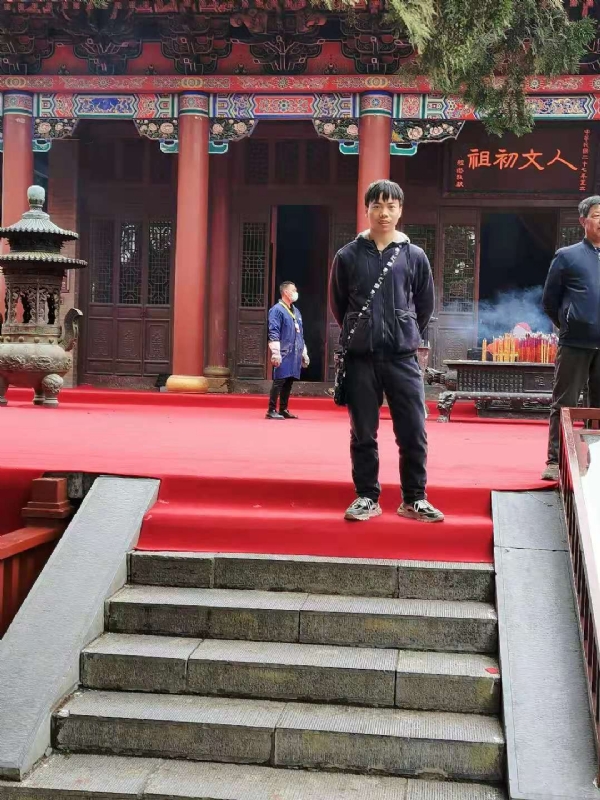 单身的小草的第三张照片--西安相亲服务中心