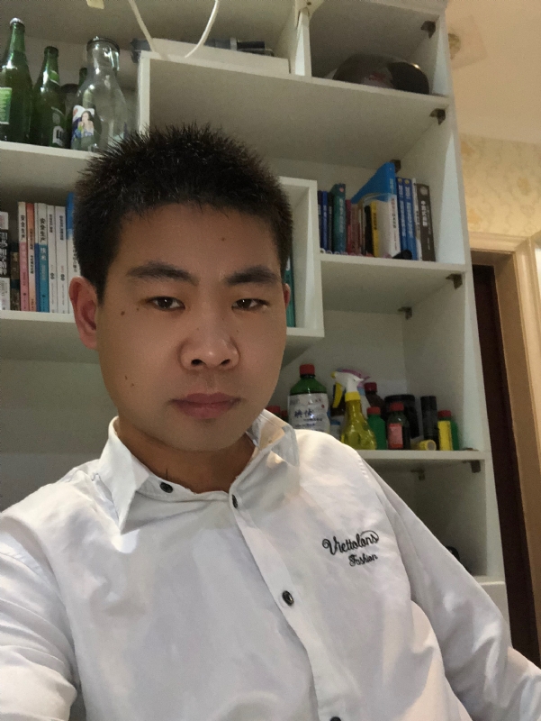 取经年的第二张照片--西安相亲服务中心