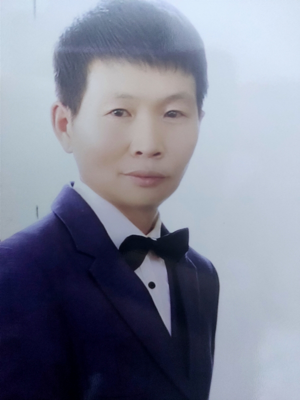 我想有个家家里有个她的第一张照片--西安相亲服务中心