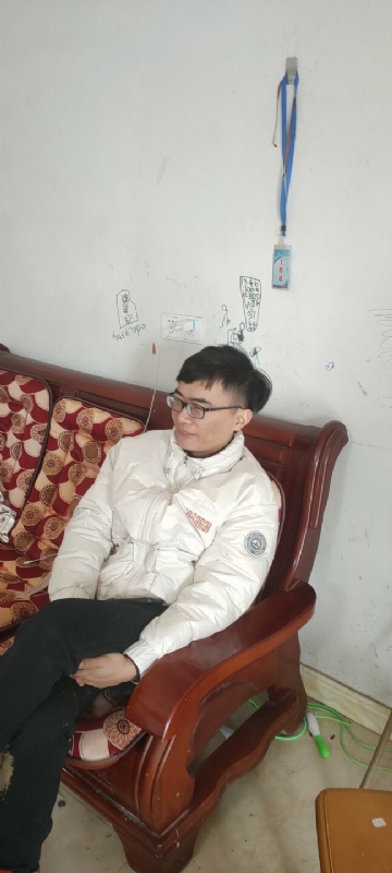 吴的第一张照片--西安相亲服务中心