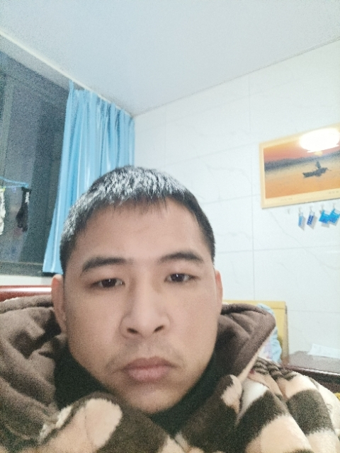 寂寞的第二张照片--西安相亲服务中心