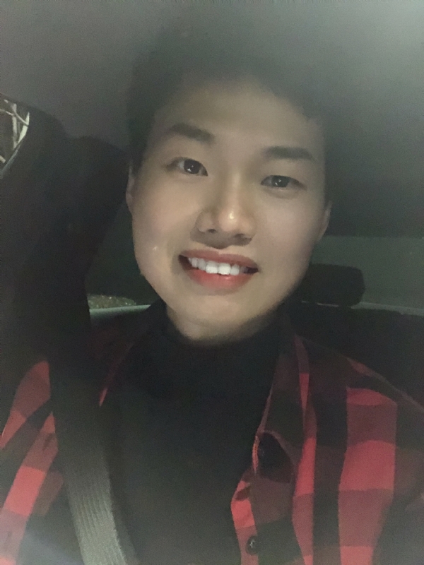 她的第三张照片--西安相亲服务中心