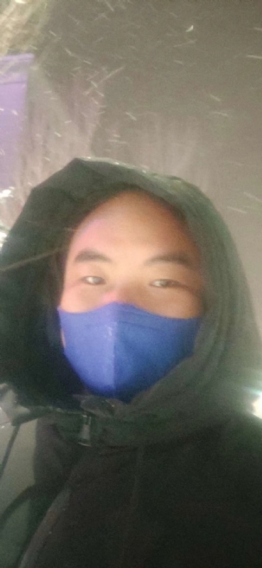 海子的第一张照片--西安相亲服务中心