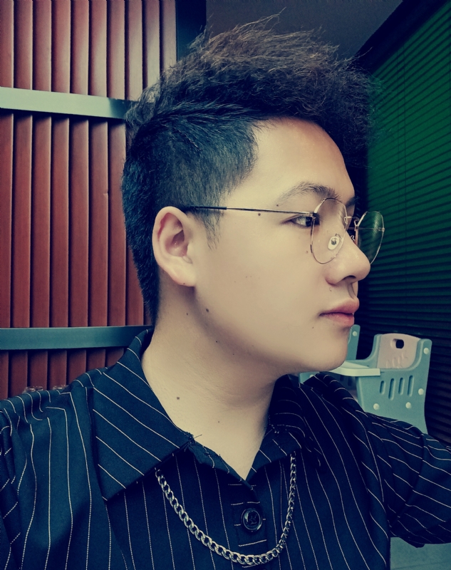 等风的人的第二张照片--西安相亲服务中心