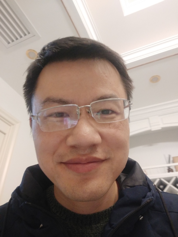 翔翔的第一张照片--西安相亲服务中心