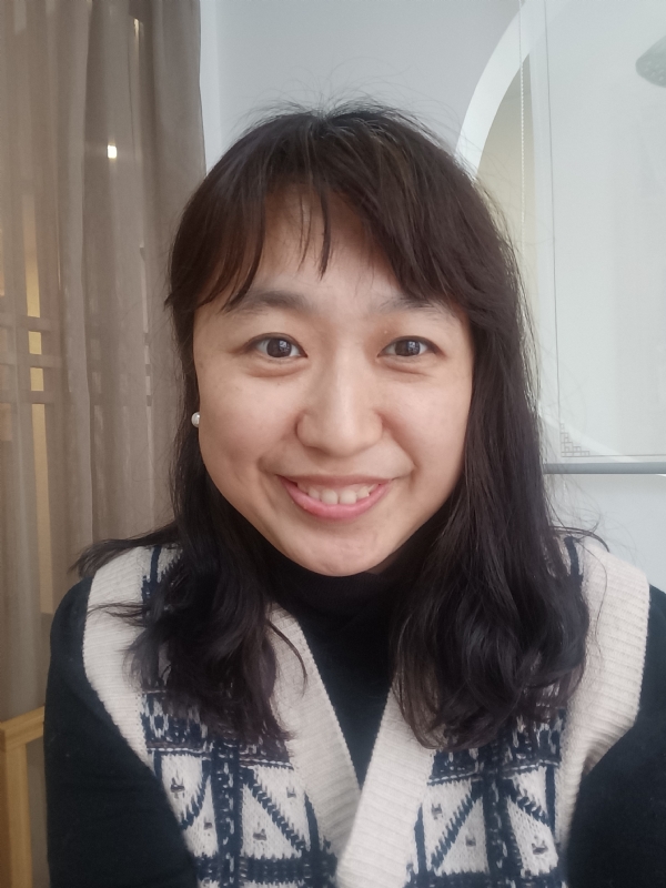 映日荷花的第一张照片--西安相亲服务中心