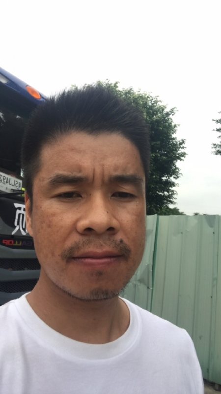 奔跑的蜗牛的第一张照片--西安相亲服务中心