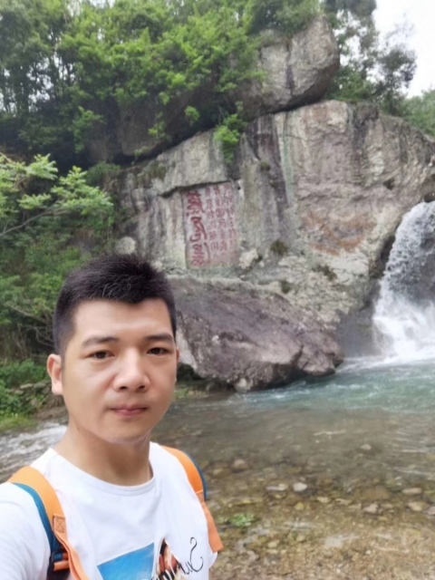 愿得一人心的第一张照片--西安相亲服务中心