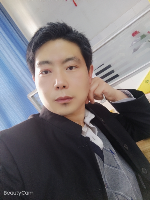 铜豌豆的第一张照片--西安相亲服务中心