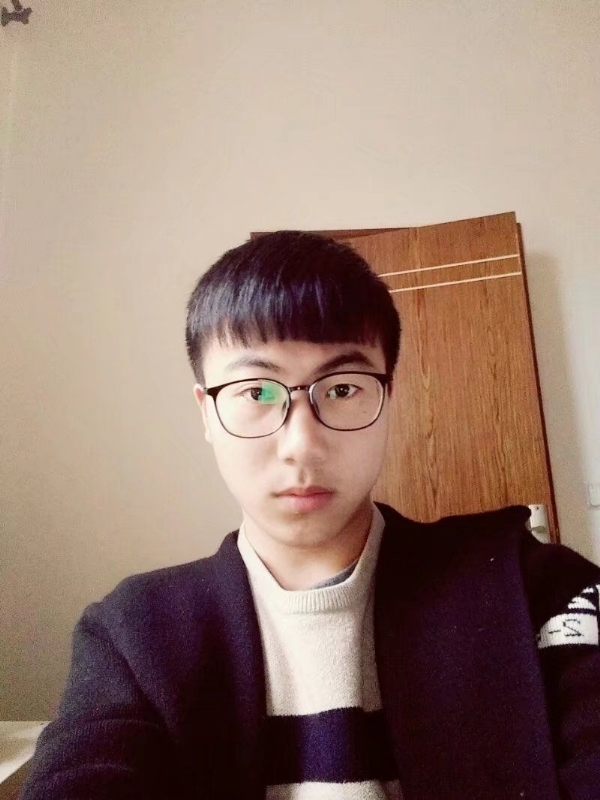 转身只为博她一笑的第一张照片--西安相亲服务中心