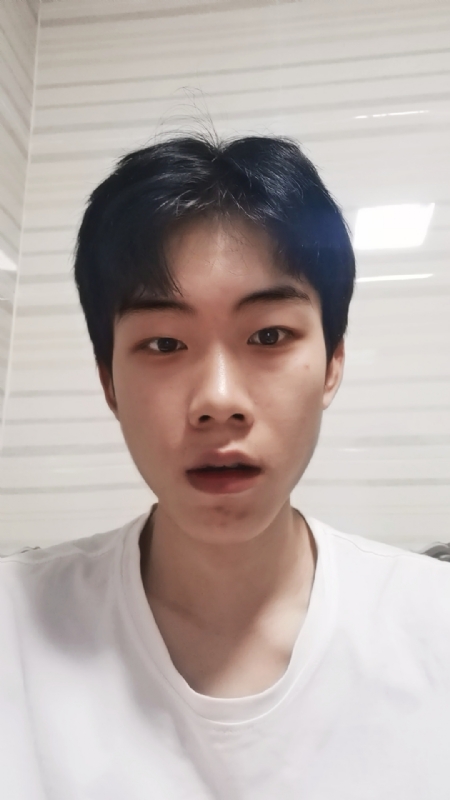 嘿的第一张照片--西安相亲服务中心