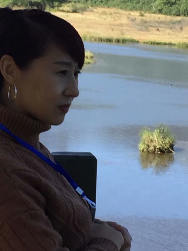 时于物也的第一张照片--西安相亲服务中心