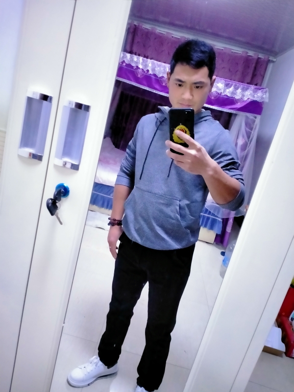 空心的第一张照片--西安相亲服务中心