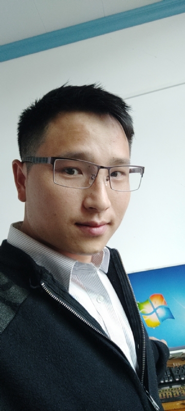 渴慕的第一张照片--西安相亲服务中心