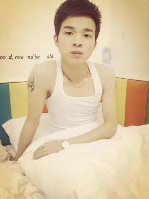 风雨同舟的第一张照片--西安相亲服务中心