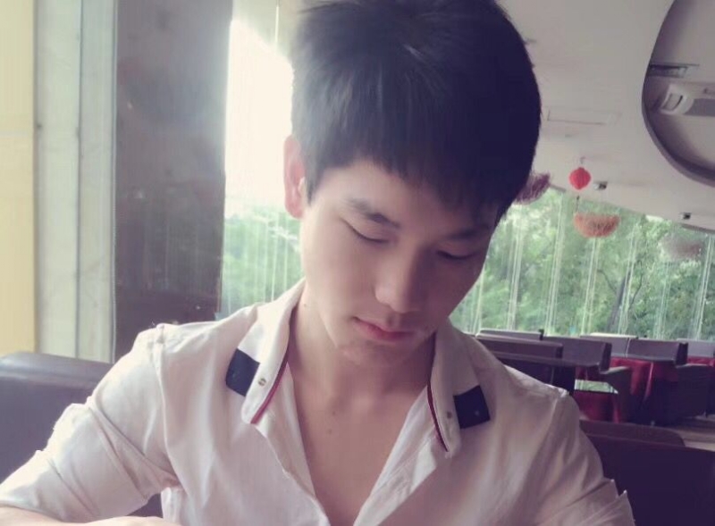 丰采的第一张照片--西安相亲服务中心