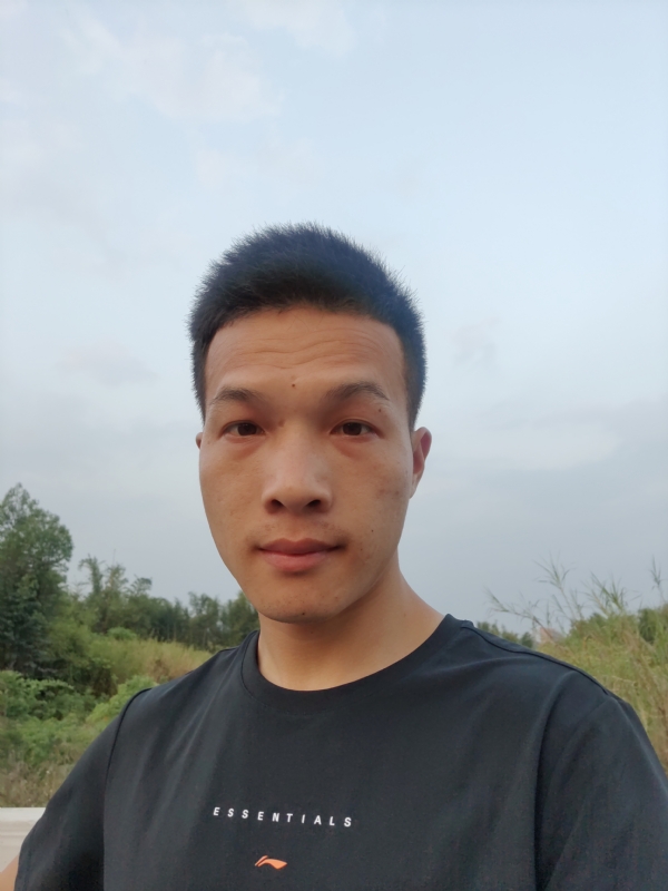 大龙的第一张照片--西安相亲服务中心