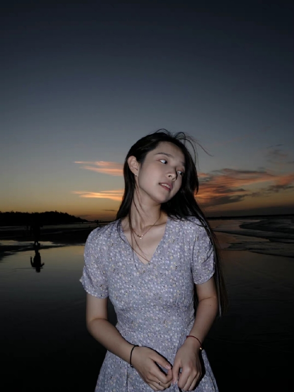 曉雯的第一张照片--西安相亲服务中心