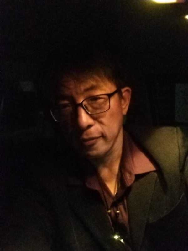 隱姓埋名的第一张照片--西安相亲服务中心