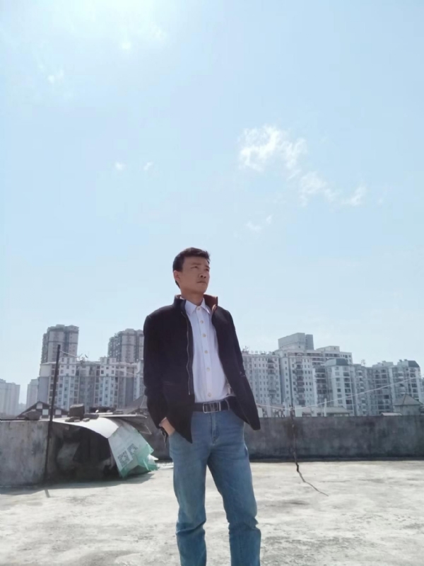 蓝色心情的第一张照片--西安相亲服务中心