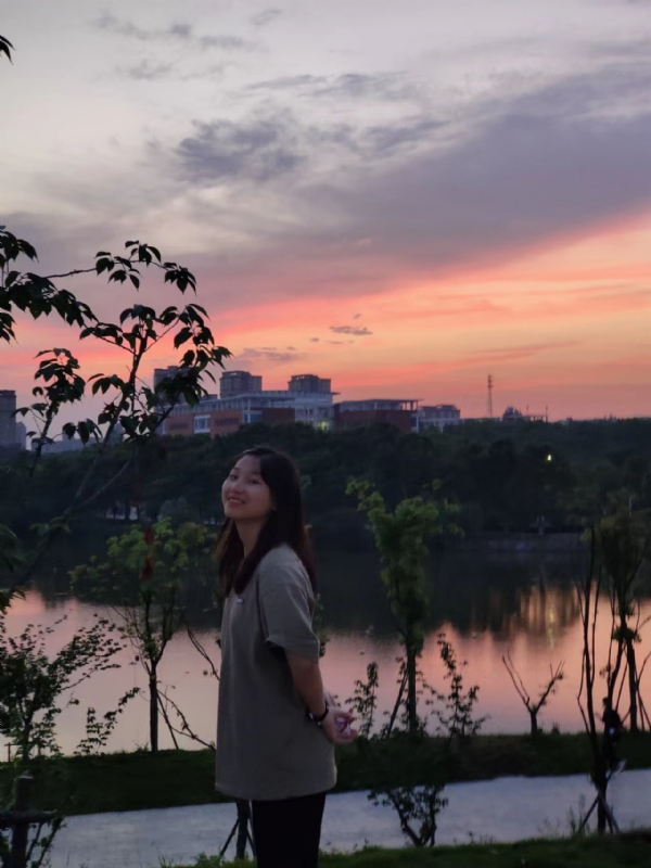 大白猫twx的第一张照片--西安相亲服务中心