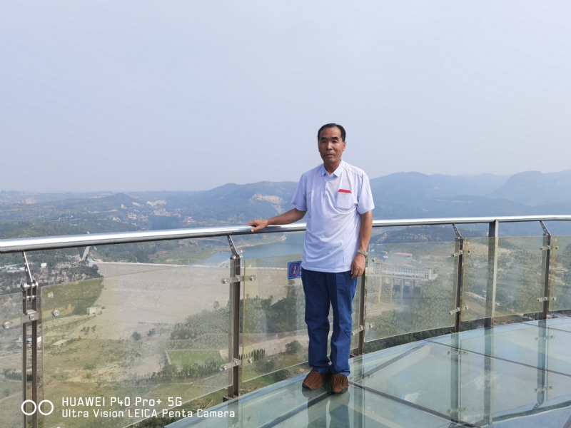 外星人的第一张照片--西安相亲服务中心