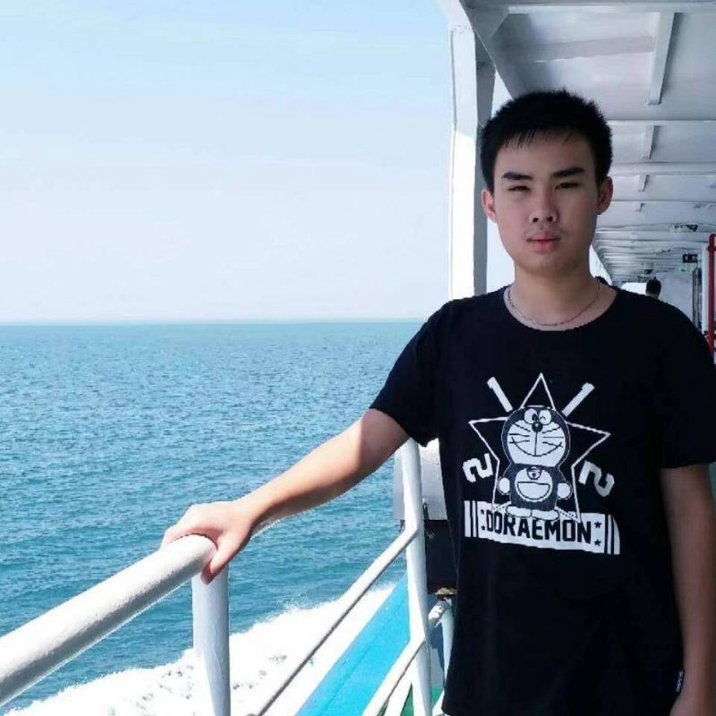 小绅士的第一张照片--西安相亲服务中心