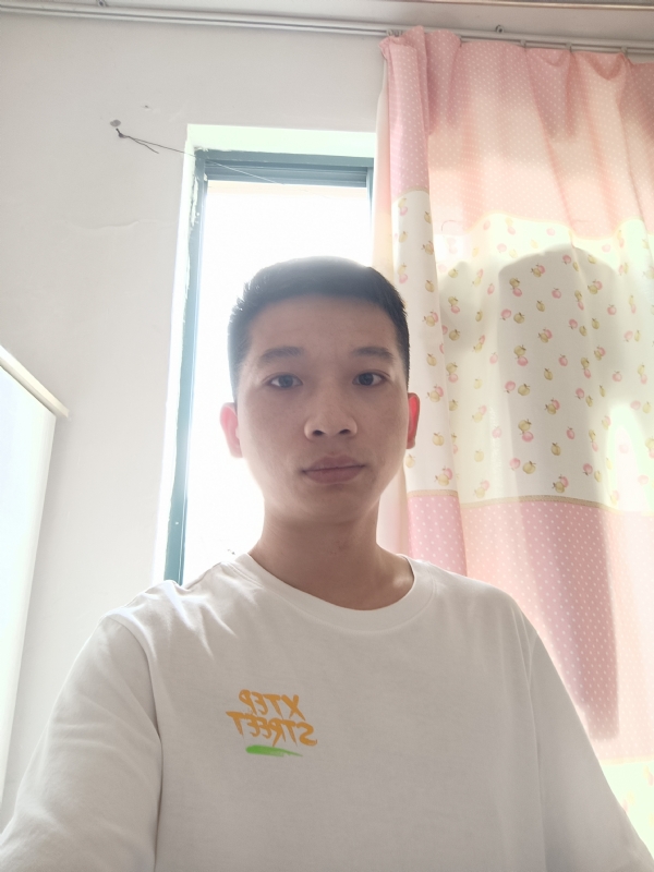 朱公子的第三张照片--西安相亲服务中心