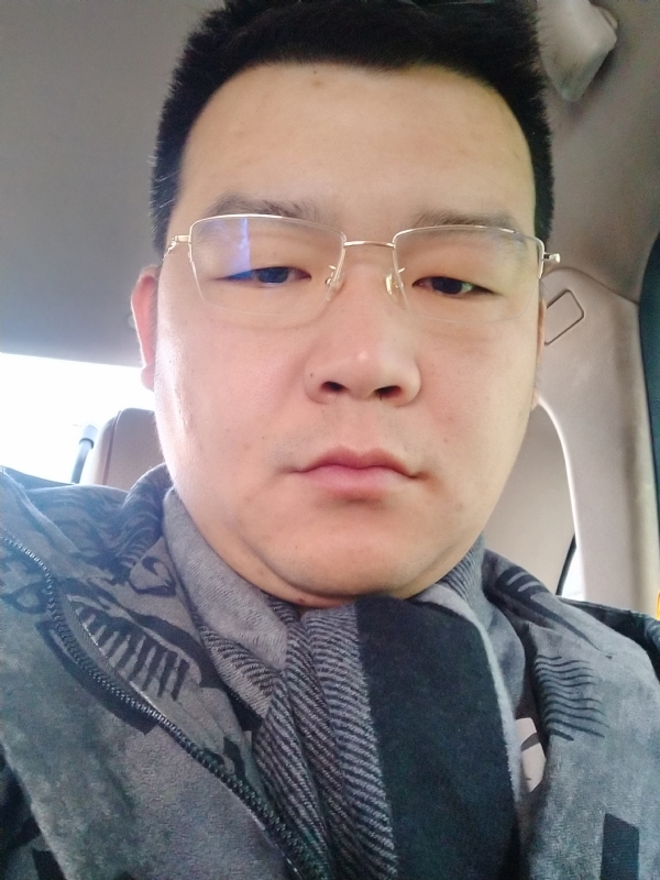 丶情歌的第一张照片--西安相亲服务中心