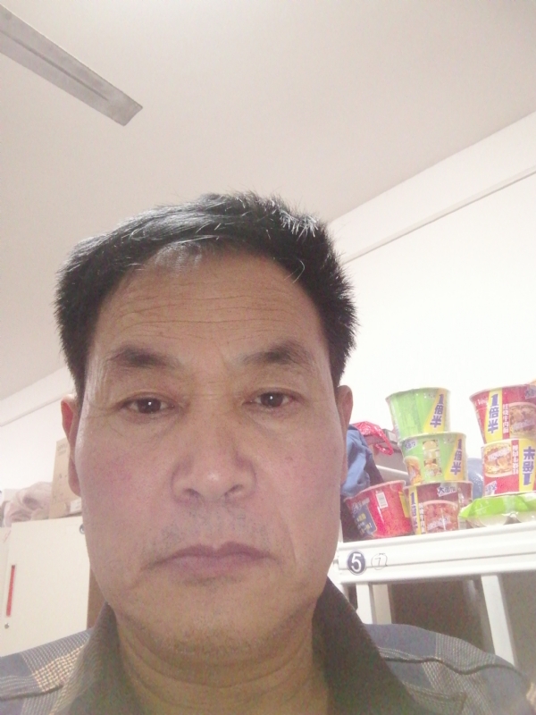 勇往直前的第一张照片--西安相亲服务中心