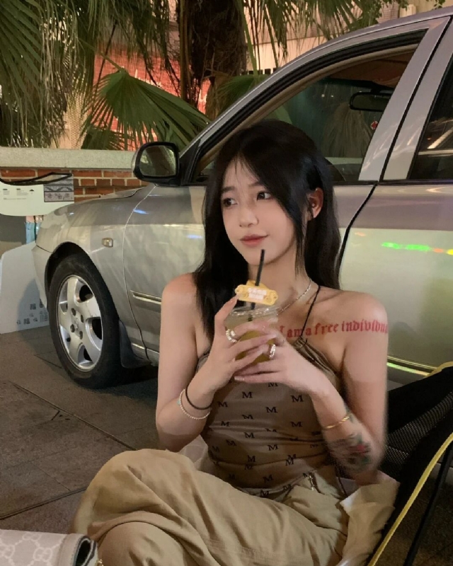 娜娜的第一张照片--西安相亲服务中心