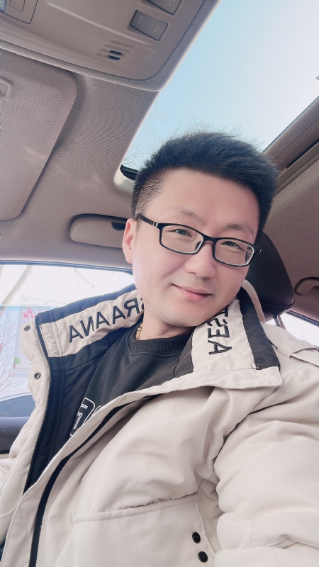 不离不弃的第二张照片--西安相亲服务中心