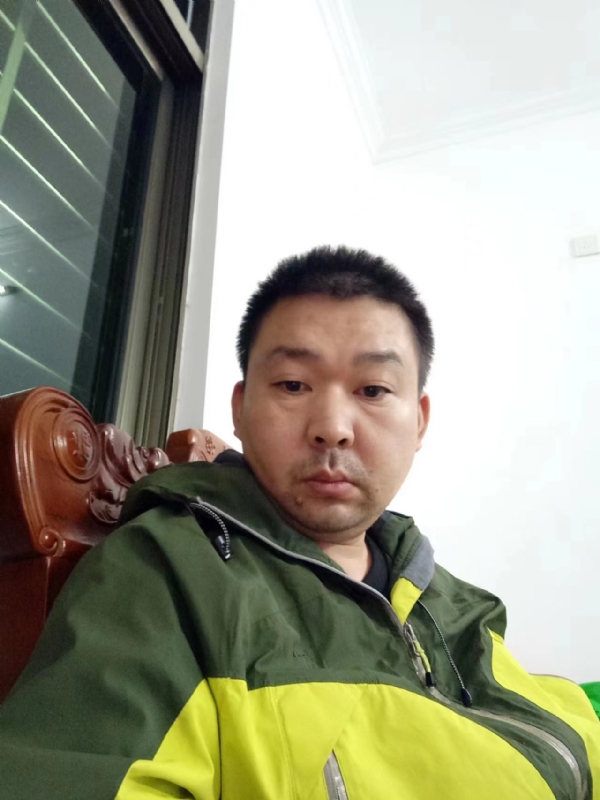 阿汤的第一张照片--西安相亲服务中心