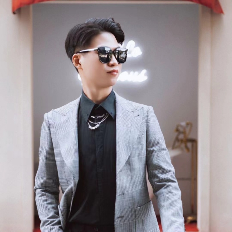 苟逸飞48的第二张照片--西安相亲服务中心